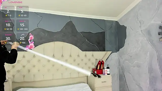 Snapshot of AmberGreyy_ chatting on 10.02.25 AmberGreyy online show from 10.02.25