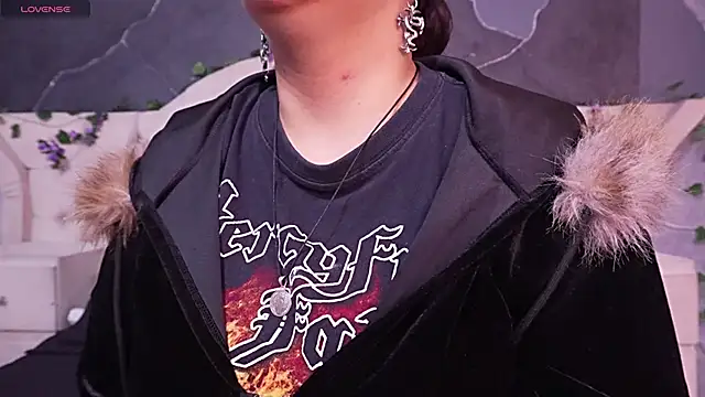 AmberGreyy  online show from 04.17.26