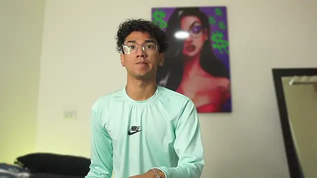 harrytwink18 online show from 12.10.24