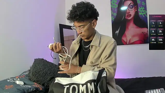 harrytwink18 online show from 02.04.25