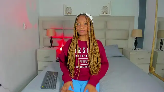 TifannyTaylor  online show from 03.21.25