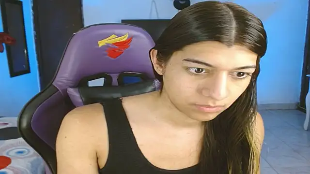 engielphoenis14 online show from 04.08.26