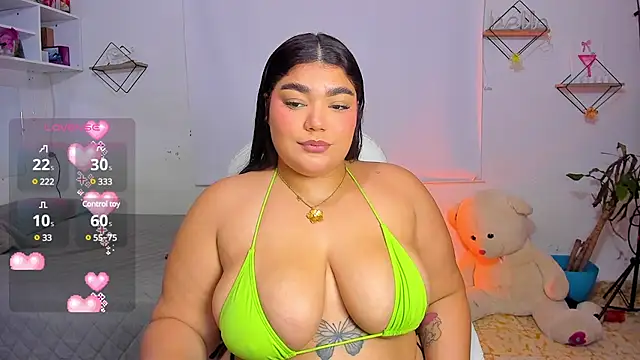 Snapshot of missjoyxx chatting on 01.27.25 missjoyxx online show from 01.27.25