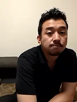 Snapshot of KOUHEY2023 chatting on 05.11.26 KOUHEY2023 online show from 05.11.26
