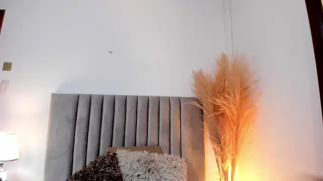 LucyJhonnsonn online show from 03.11.25