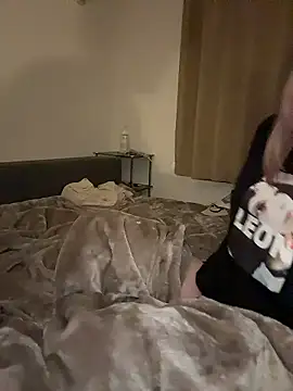 NANAchan R online show from 02.27.26