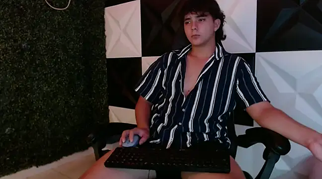 Dani cumboy online show from 02.14.25