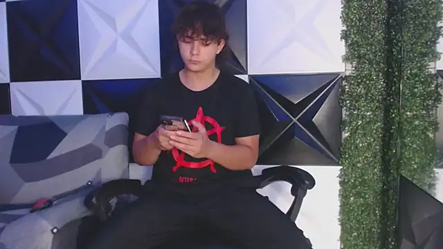 Dani cumboy online show from 03.15.25