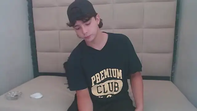 Dani cumboy online show from 03.15.25