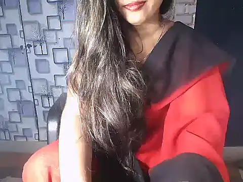 Snapshot of Hot_Naina- chatting on 12.16.24 Hot Naina- online show from 12.16.24