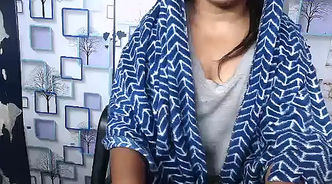 Snapshot of Hot_Naina- chatting on 01.25.25 Hot Naina- online show from 01.25.25