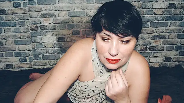 moly rushh online show from 02.15.26