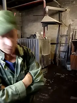 MityaXLoves online show from 10.15.25