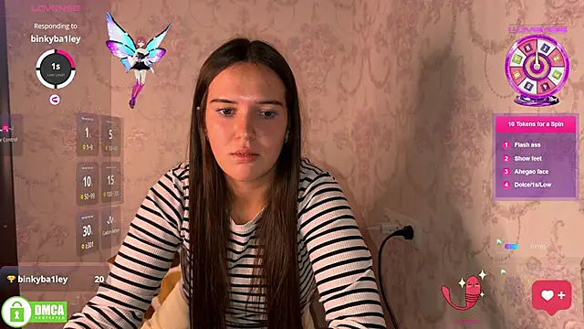 Snapshot of the_princese chatting on 10.29.25 the princese online show from 10.29.25