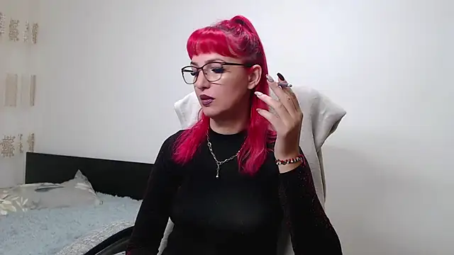 Snapshot of Evadesirex46 chatting on 10.11.25 Evadesirex46 online show from 10.11.25