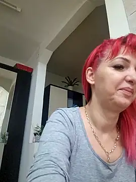 Snapshot of Evadesirex46 chatting on 10.17.25 Evadesirex46 online show from 10.17.25