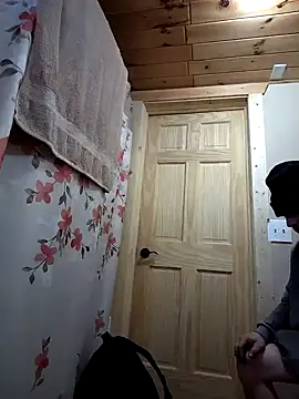 Snapshot of Lilsmokeshow017 chatting on 10.25.25 Lilsmokeshow017 online show from 10.25.25