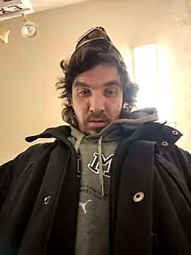 Snapshot of Lilsmokeshow017 chatting on 11.07.25 Lilsmokeshow017 online show from 11.07.25