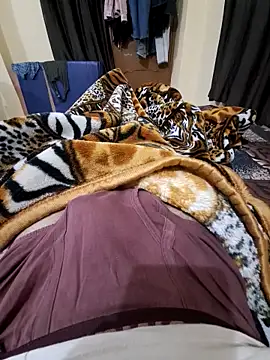 Snapshot of villagb12 chatting on 02.11.25 villagb12 online show from 02.11.25