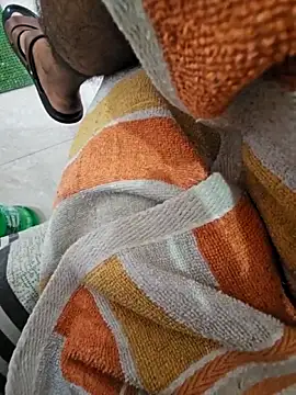 Snapshot of villagb12 chatting on 09.28.25 villagb12 online show from 09.28.25