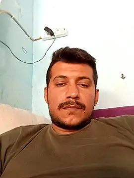 Snapshot of Adana1994 chatting on 10.05.25 Adana1994 online show from 10.05.25