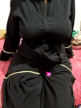 Snapshot of Saakoora chatting on 02.12.25 Saakoora online show from 02.12.25
