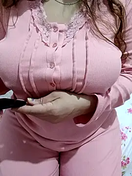 Snapshot of Saakoora chatting on 02.16.25 Saakoora online show from 02.16.25