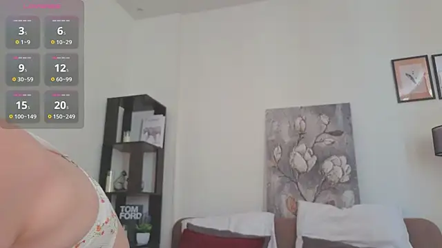 Snapshot of NaokoStifel chatting on 06.21.26 NaokoStifel online show from 06.21.26