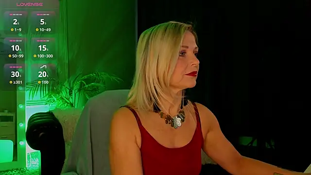 Gloria Lovely online show from 01.06.26