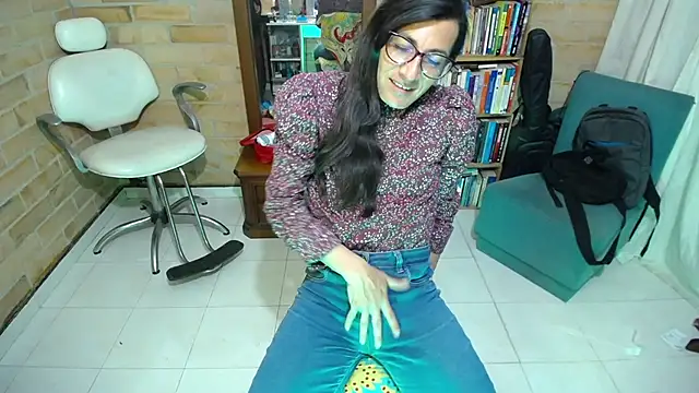 VioletaGomezCo online show from 09.24.25