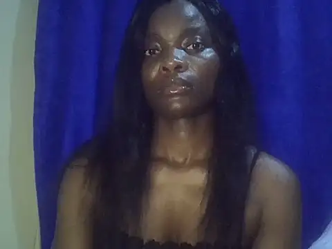 Snapshot of sweet_love00 chatting on 10.30.25 sweet love00 online show from 10.30.25