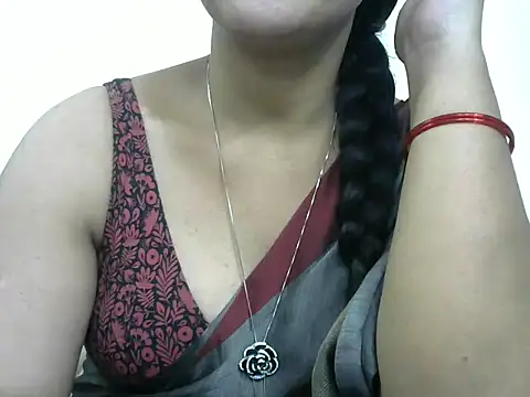 Snapshot of rashmika_reddy chatting on 02.03.26 rashmika reddy online show from 02.03.26