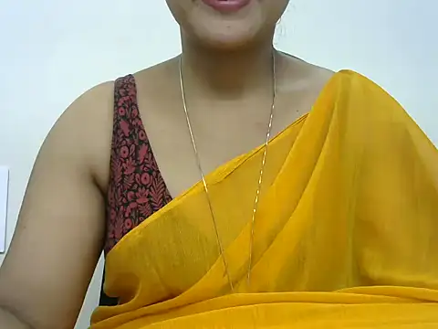 Snapshot of rashmika_reddy chatting on 06.30.26 rashmika reddy online show from 06.30.26