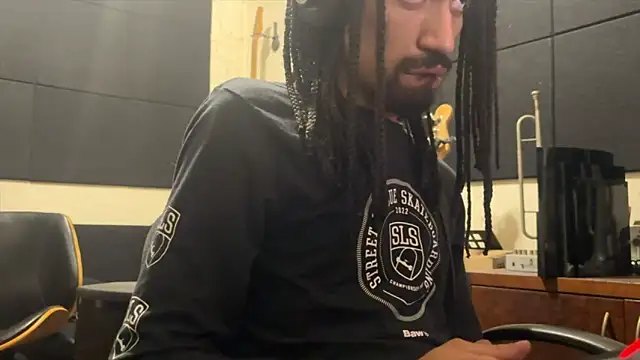 Snapshot of hotcamboy420 chatting on 11.19.25 hotcamboy420 online show from 11.19.25