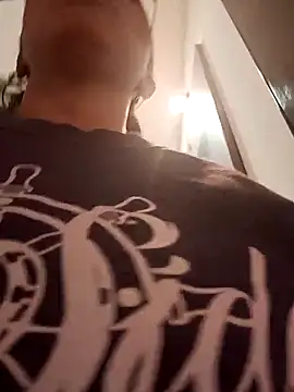 karlamorris  online show from 09.18.25