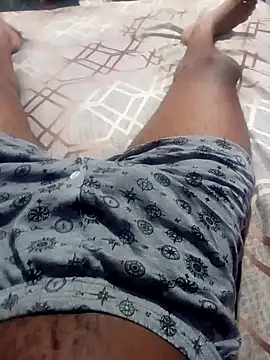 Snapshot of Romario-876 chatting on 10.30.25 Romario-876 online show from 10.30.25