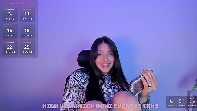 Snapshot of Sophy_SmileSweet chatting on 12.16.24 Sophy SmileSweet online show from 12.16.24