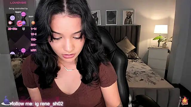 Snapshot of renee_shelby_ chatting on 01.08.25 renee shelby online show from 01.08.25