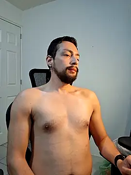 Snapshot of Andresarr93 chatting on 11.25.25 Andresarr93 online show from 11.25.25