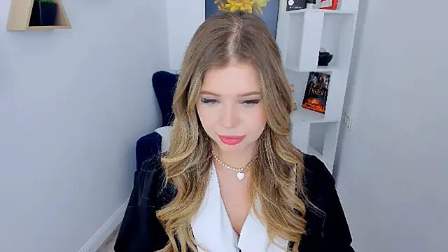 FollowLovee online show from 09.26.25