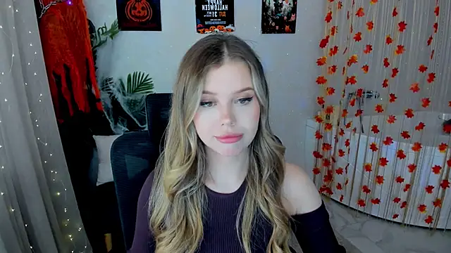 FollowLovee online show from 10.11.25