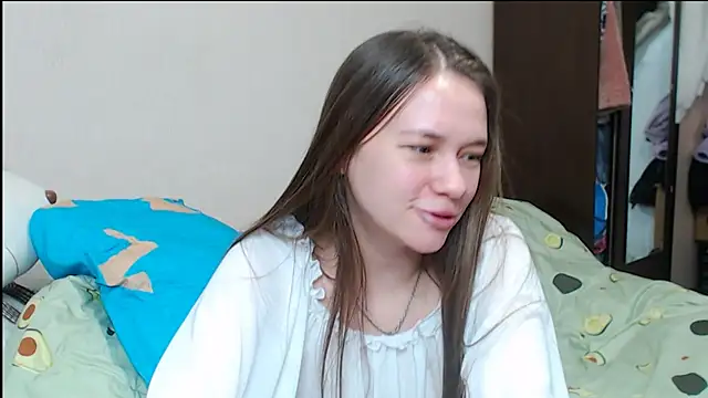 leila bambi  online show from 01.22.25