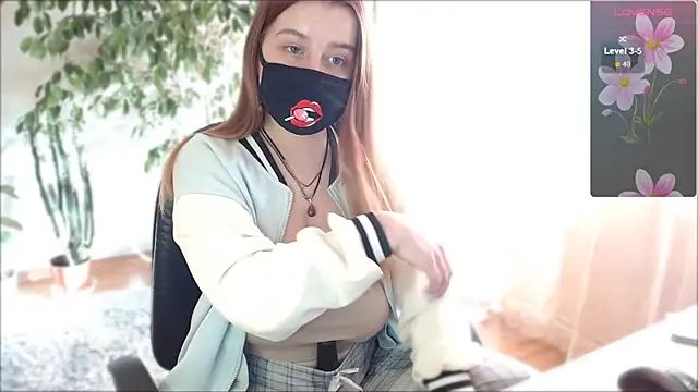 Snapshot of Victory80lvl chatting on 10.13.25 Victory80lvl online show from 10.13.25