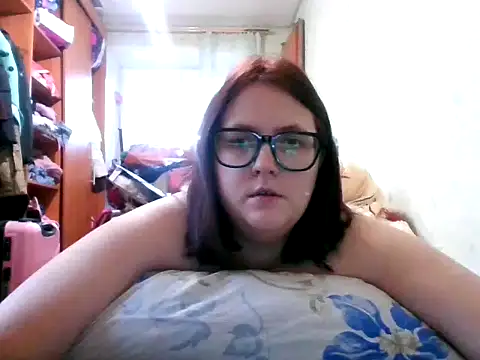 DesireMelissa online show from 10.21.25