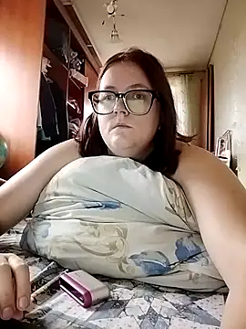 DesireMelissa online show from 10.27.25