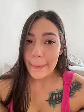 Latina vanessa online show from 10.04.25