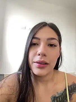 Latina vanessa online show from 10.09.25