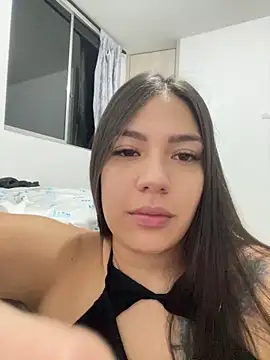 Latina vanessa online show from 11.05.25