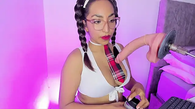 Leticia brownn1 online show from 04.21.26