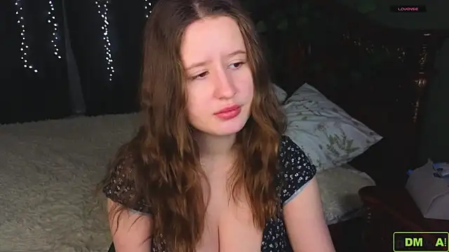 SquirtBabee online show from 12.14.25